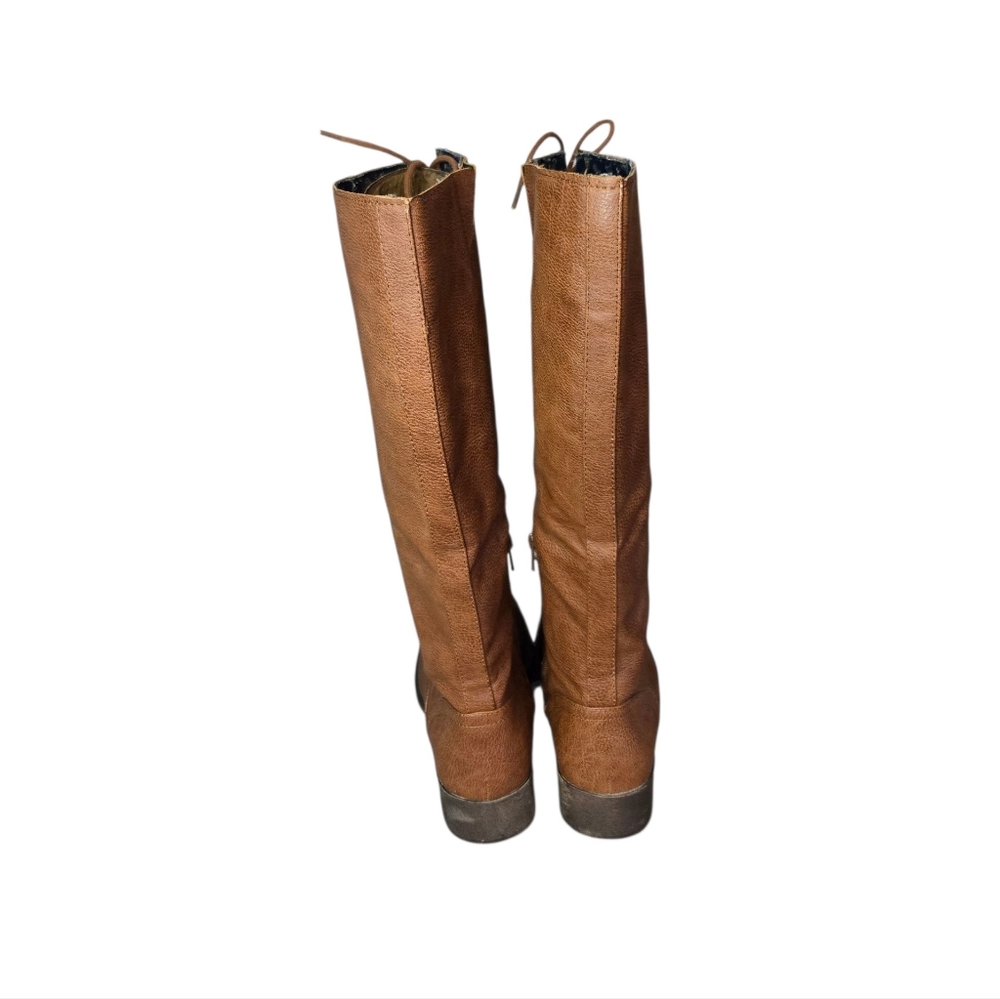 Unleashed Knee-High Lace Up Boot - Picture 5 of 7